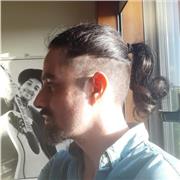 Profesor de guitarra con experiencia, doy clases en Pontevedra